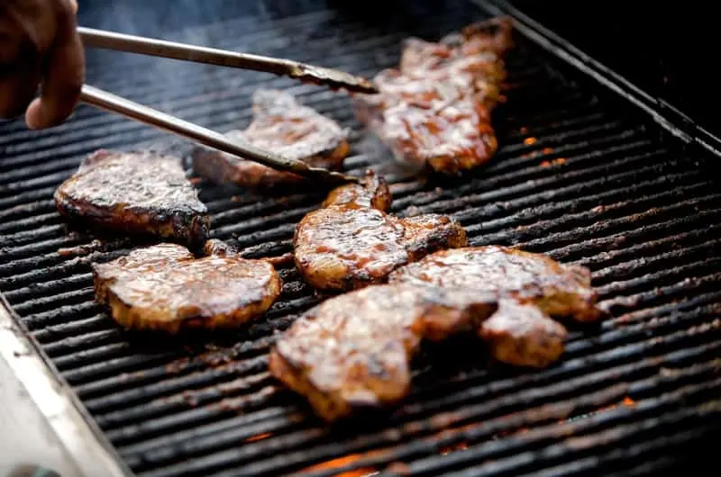 chuletas de cerdo a la parrilla